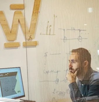 分散量子コンピューティングのためのコンパイラ「araQne」をWelinqがリリース